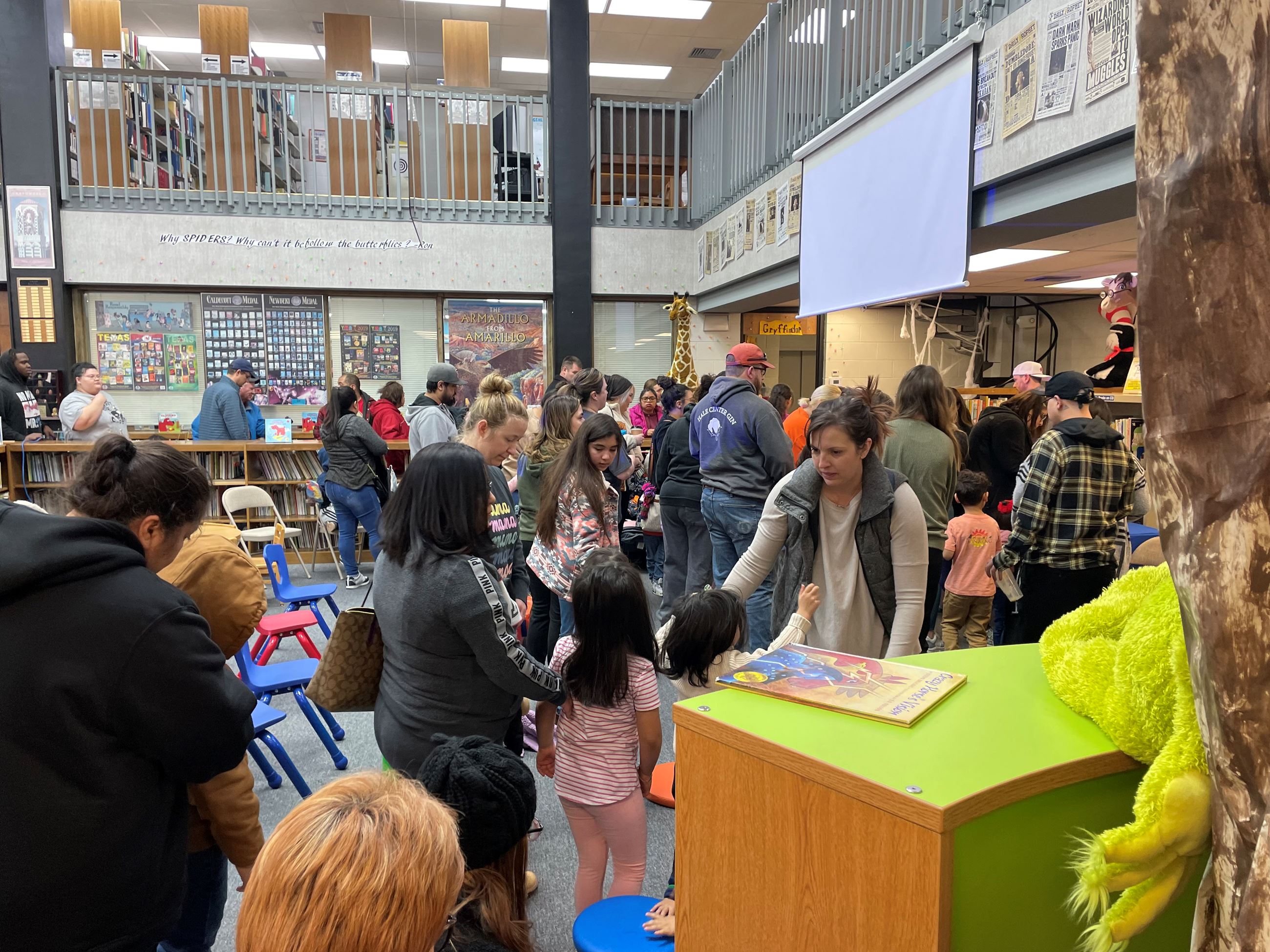 Unger Event - Clifford the Big Red Dog 19