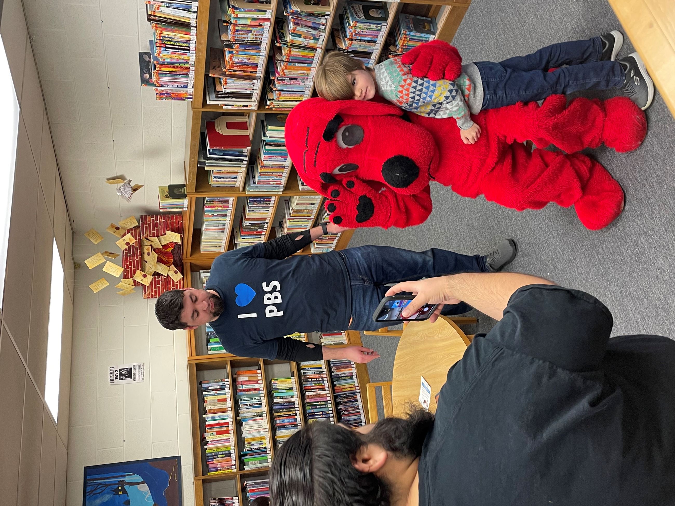 Unger Event - Clifford the Big Red Dog 23