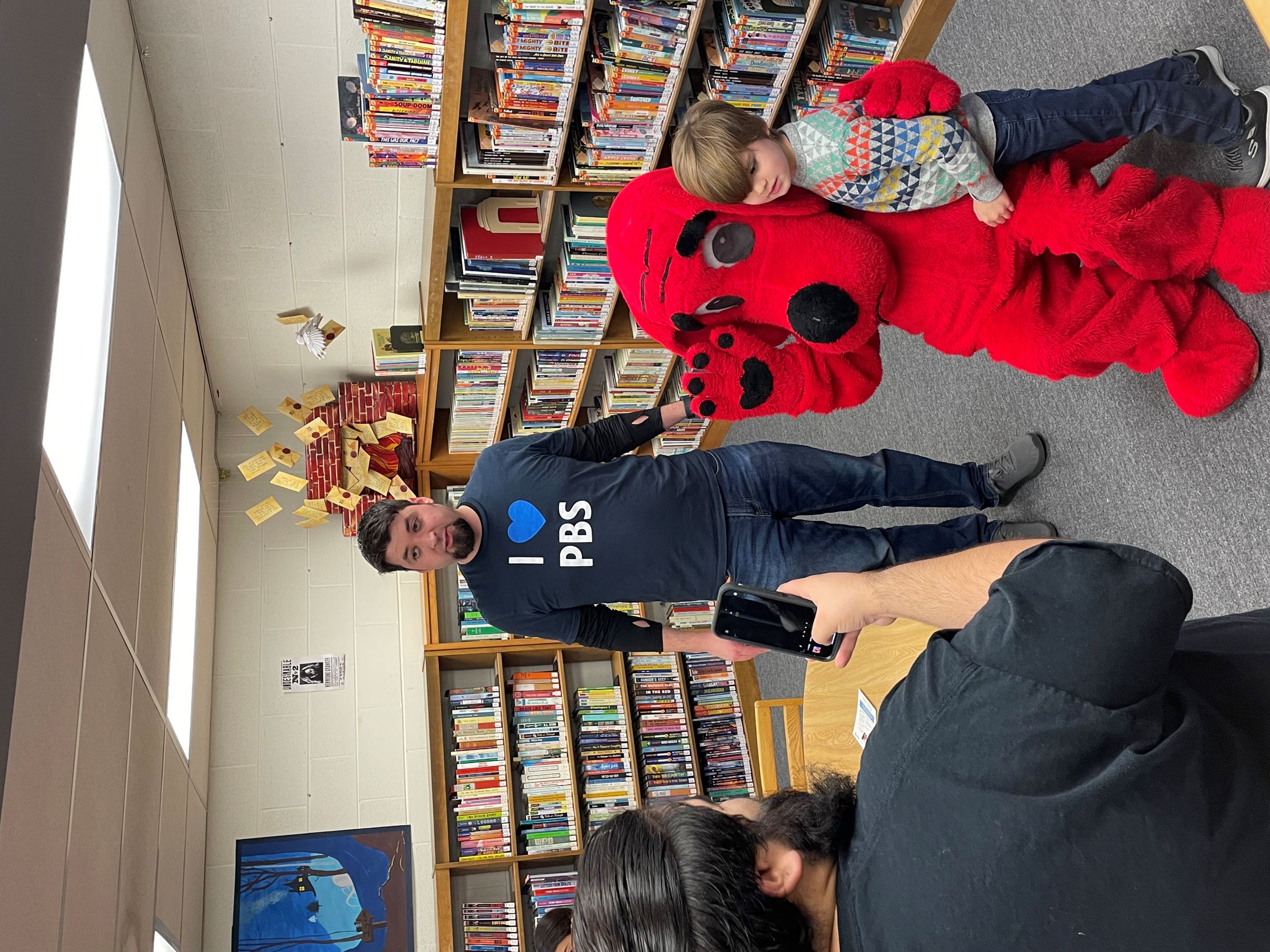 Unger Event - Clifford the Big Red Dog 24